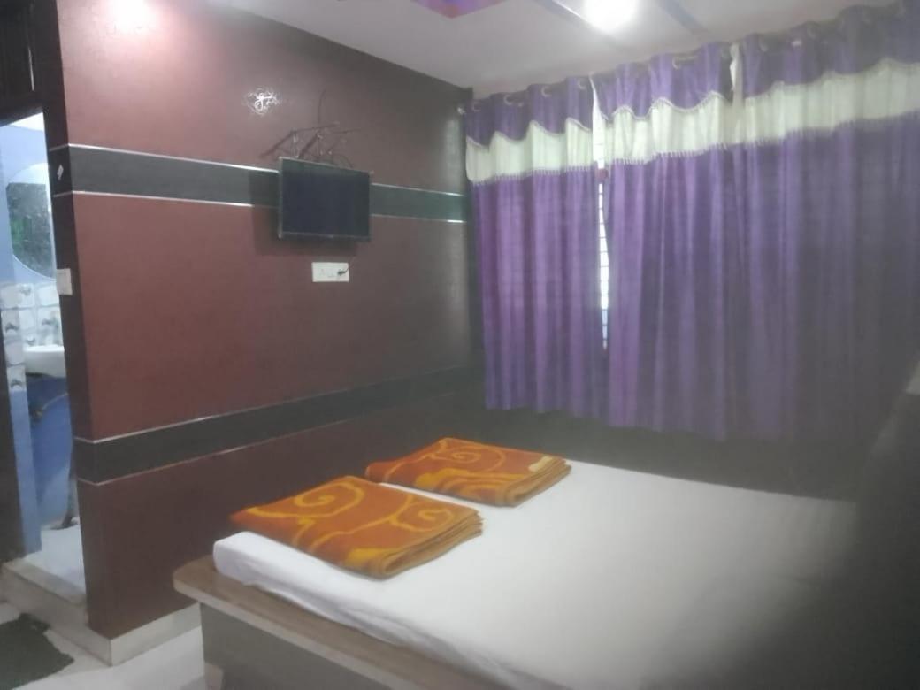 Hotel Maharaja Inn By Wb Inn Kanpur Exterior photo