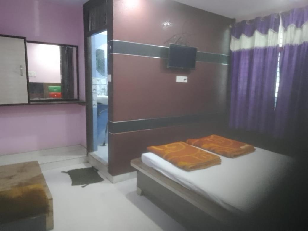 Hotel Maharaja Inn By Wb Inn Kanpur Exterior photo