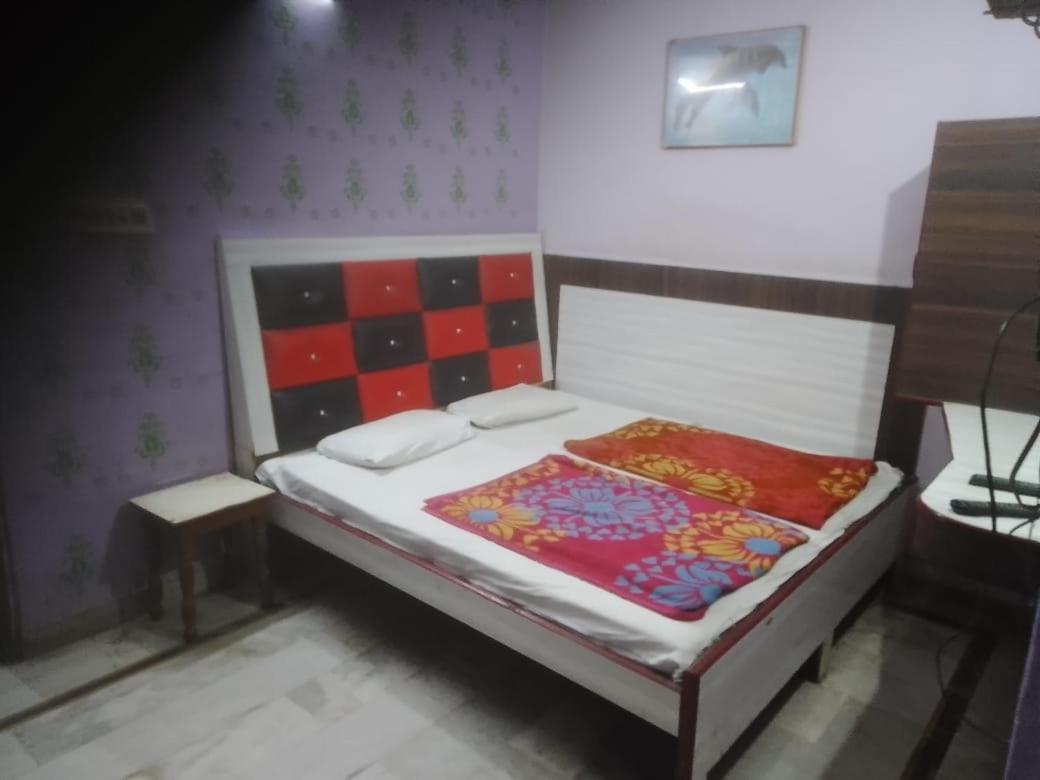 Hotel Maharaja Inn By Wb Inn Kanpur Exterior photo
